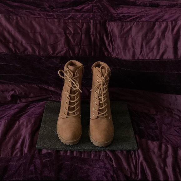 GBG Los Angeles Shoes - GBG guess combat boots